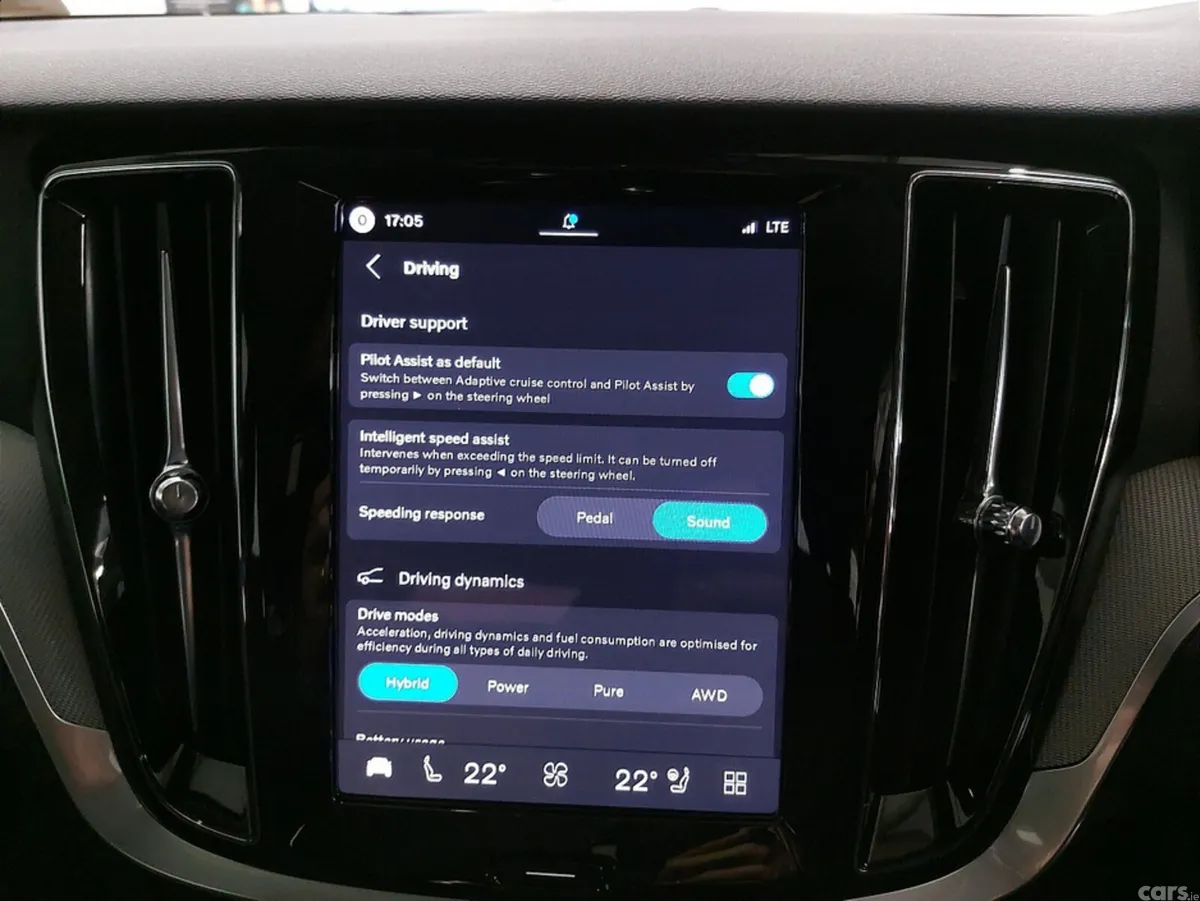 Volvo V60 Estate, Petrol Plug-in Hybrid, 2026, Black