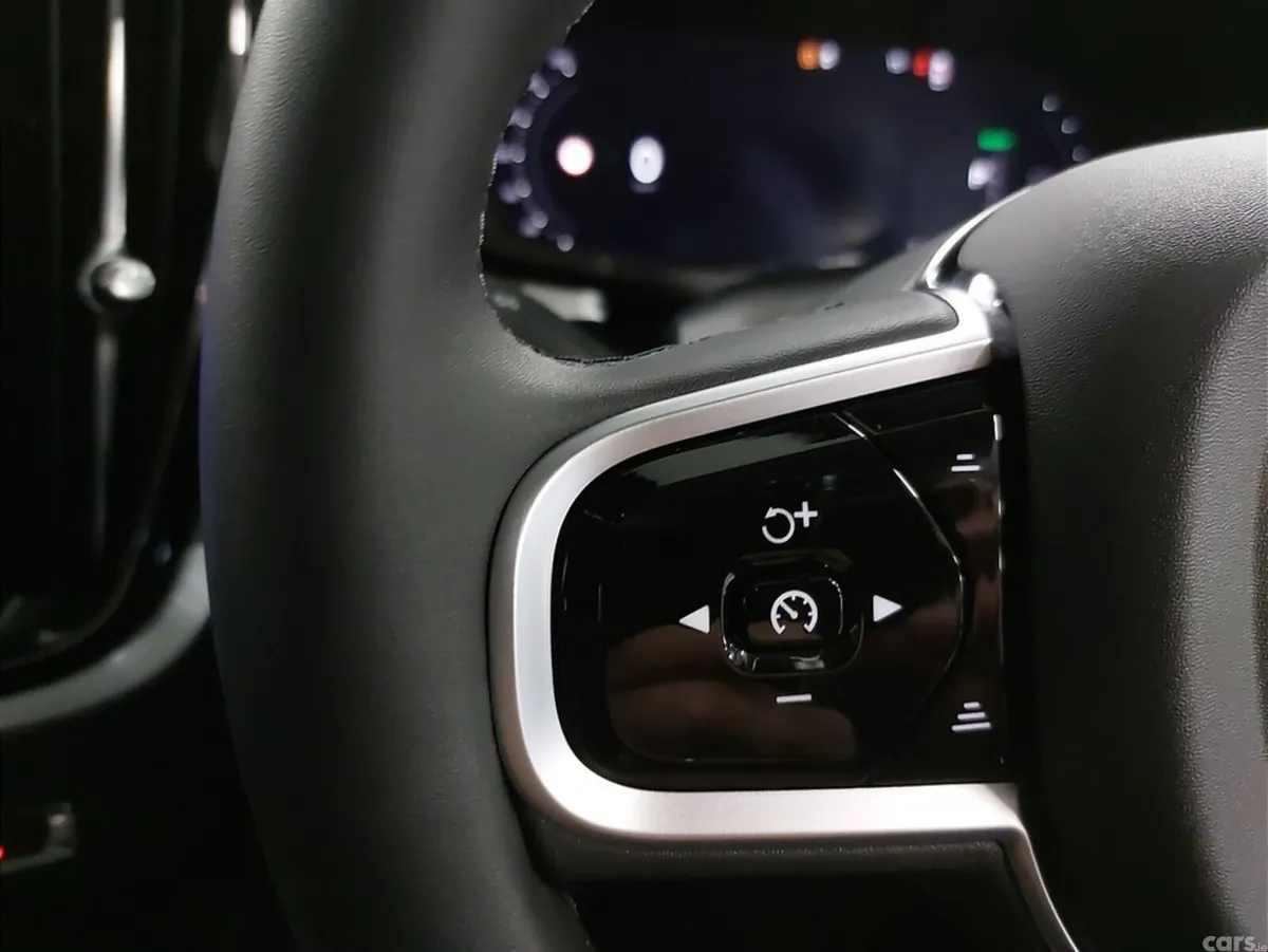 Volvo V60 Estate, Petrol Plug-in Hybrid, 2026, Black