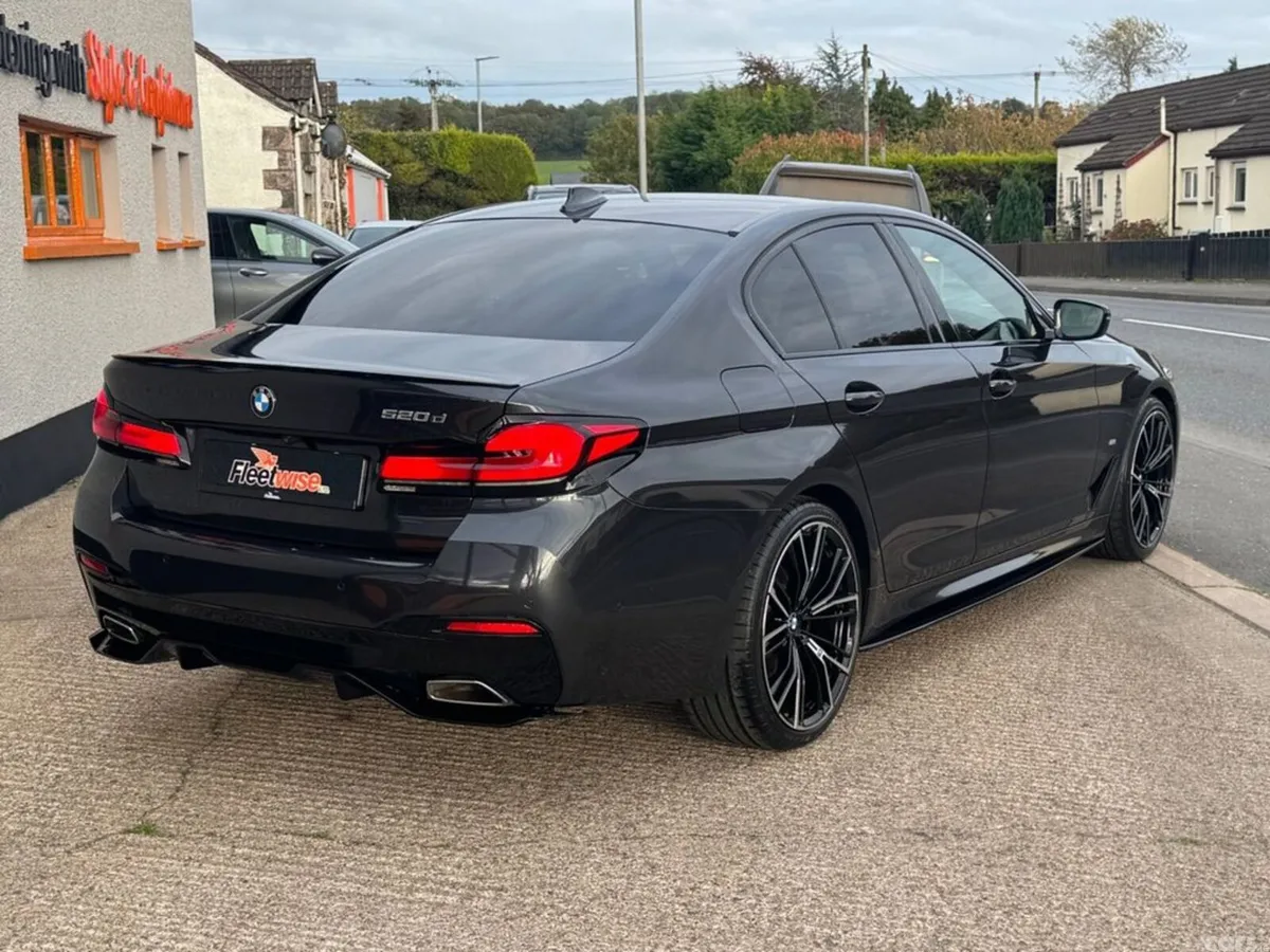 BMW 5-Series Saloon, Diesel Hybrid, 2021, Grey