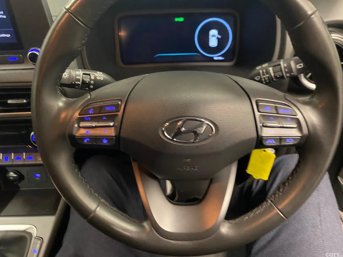 Hyundai KONA MPV, Petrol, 2022, Grey