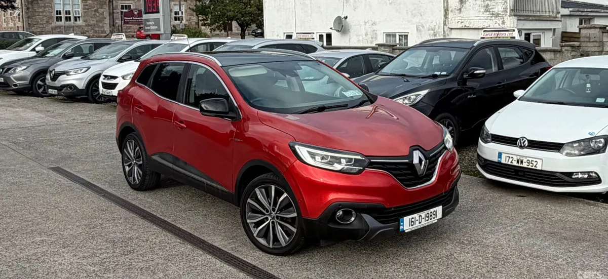Renault Kadjar SUV, Diesel, 2016, Red