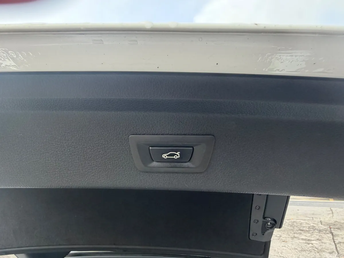 BMW 3-Series Hatchback, Diesel, 2017, White