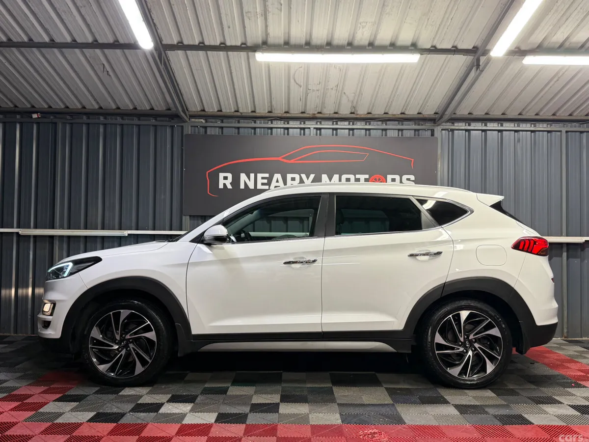 Hyundai Tucson SUV, Diesel, 2019, White