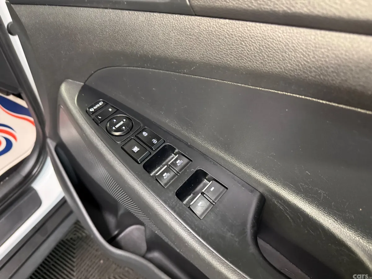 Hyundai Tucson SUV, Diesel, 2019, White