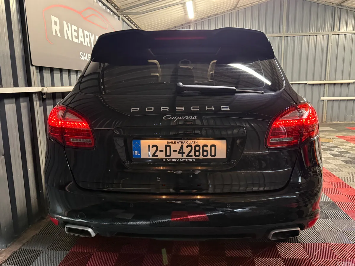 Porsche Cayenne SUV, Diesel, 2012, Black