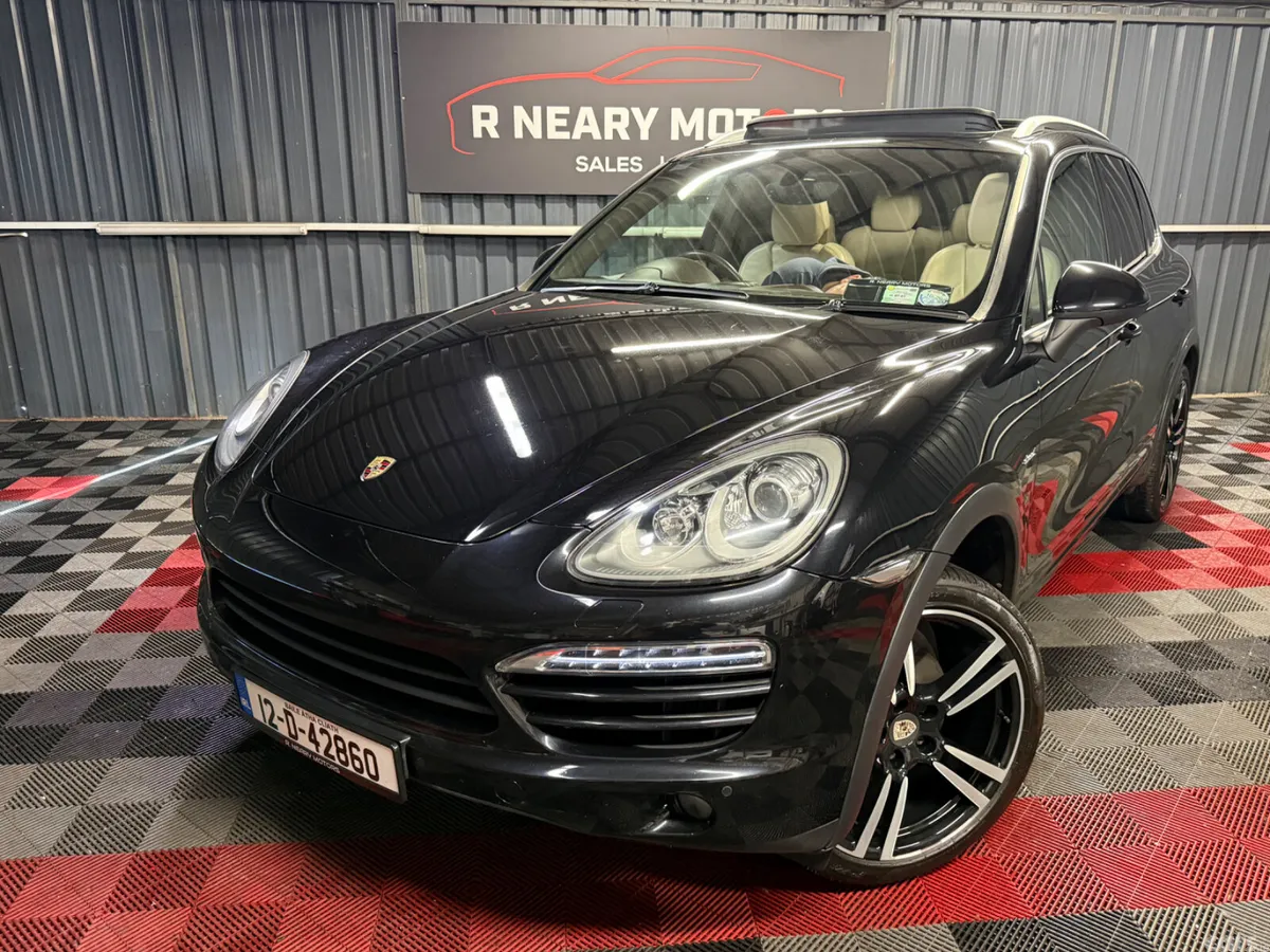 Porsche Cayenne SUV, Diesel, 2012, Black