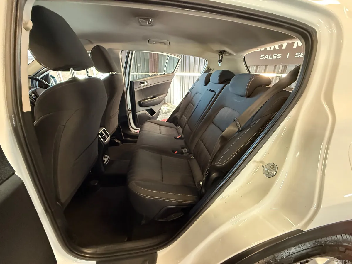 Kia Sportage SUV, Diesel, 2019, White