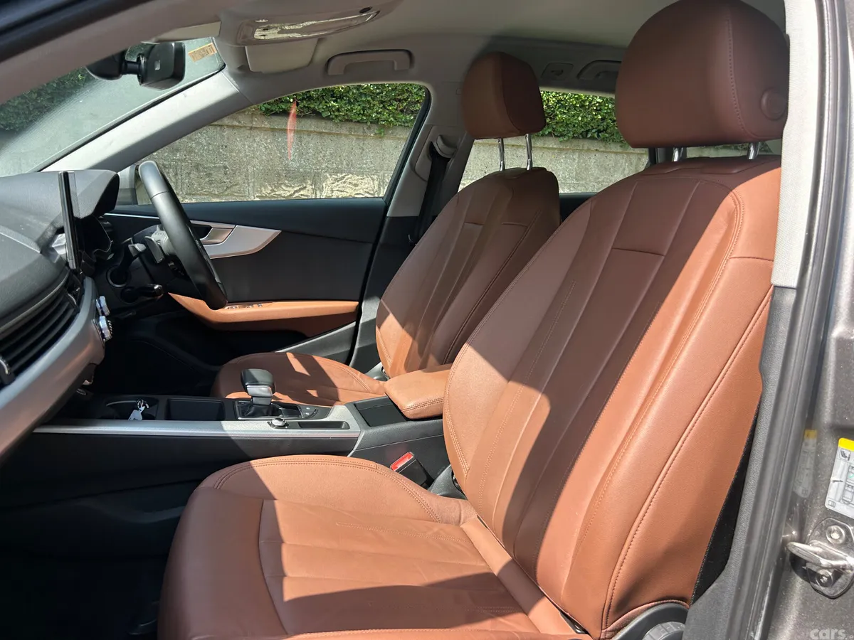 Audi A4 Estate, Diesel, 2022, Grey