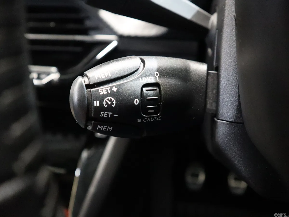 Peugeot 208 Hatchback, Petrol, 2023, Grey