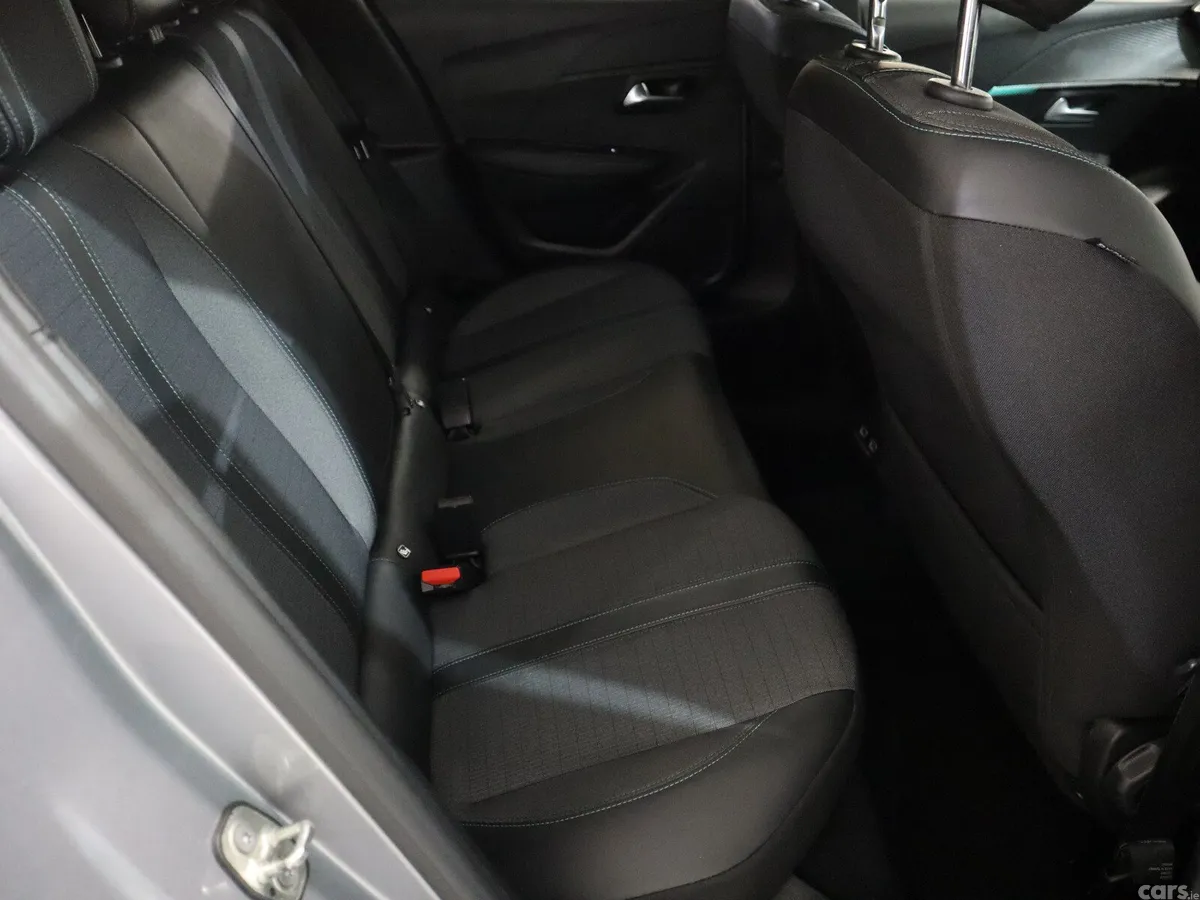 Peugeot 208 Hatchback, Petrol, 2023, Grey
