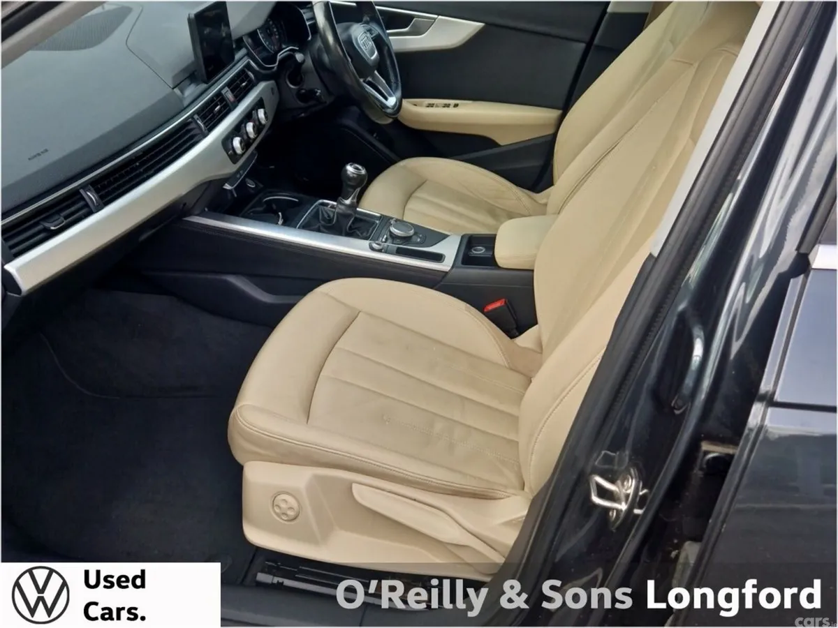 Audi A4 Saloon, Diesel, 2017, Grey