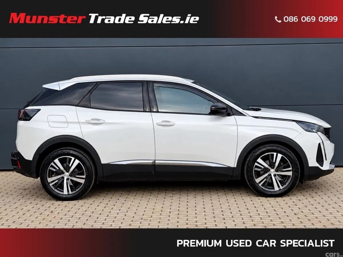 Peugeot 3008 MPV, Diesel, 2022, White