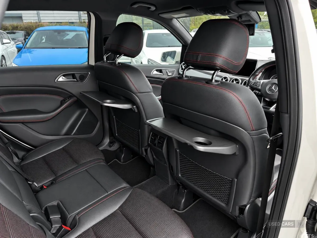 Mercedes-Benz B-Class , Petrol, 2015, White