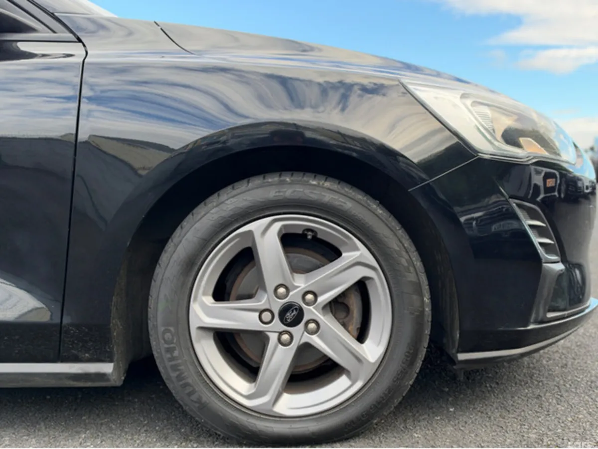 Ford Focus Hatchback, Diesel, 2019, Black