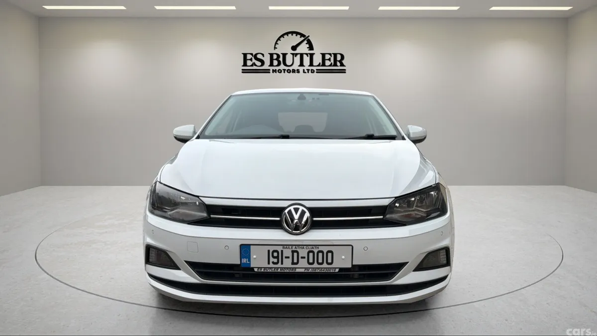 Volkswagen Polo Hatchback, Petrol, 2019, White