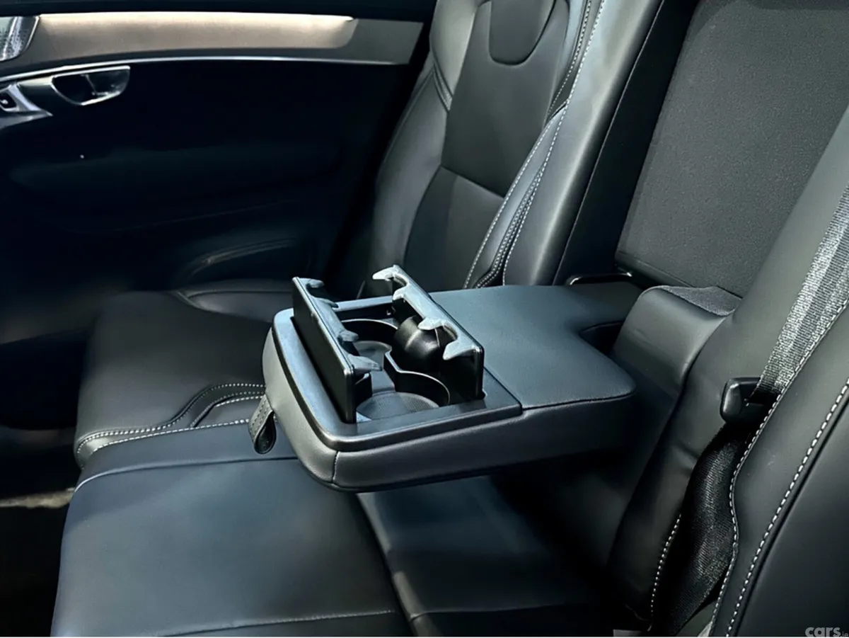 Volvo XC90 SUV, Petrol Plug-in Hybrid, 2026, Black