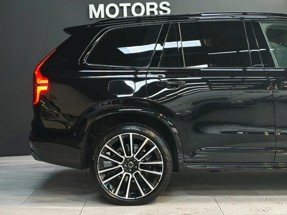 Volvo XC90 SUV, Petrol Plug-in Hybrid, 2026, Black