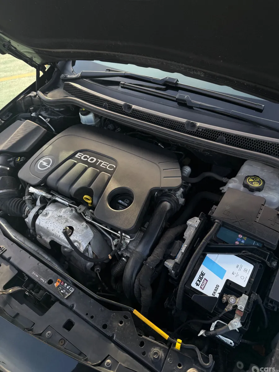 Opel Astra Hatchback, Diesel, 2015, Black