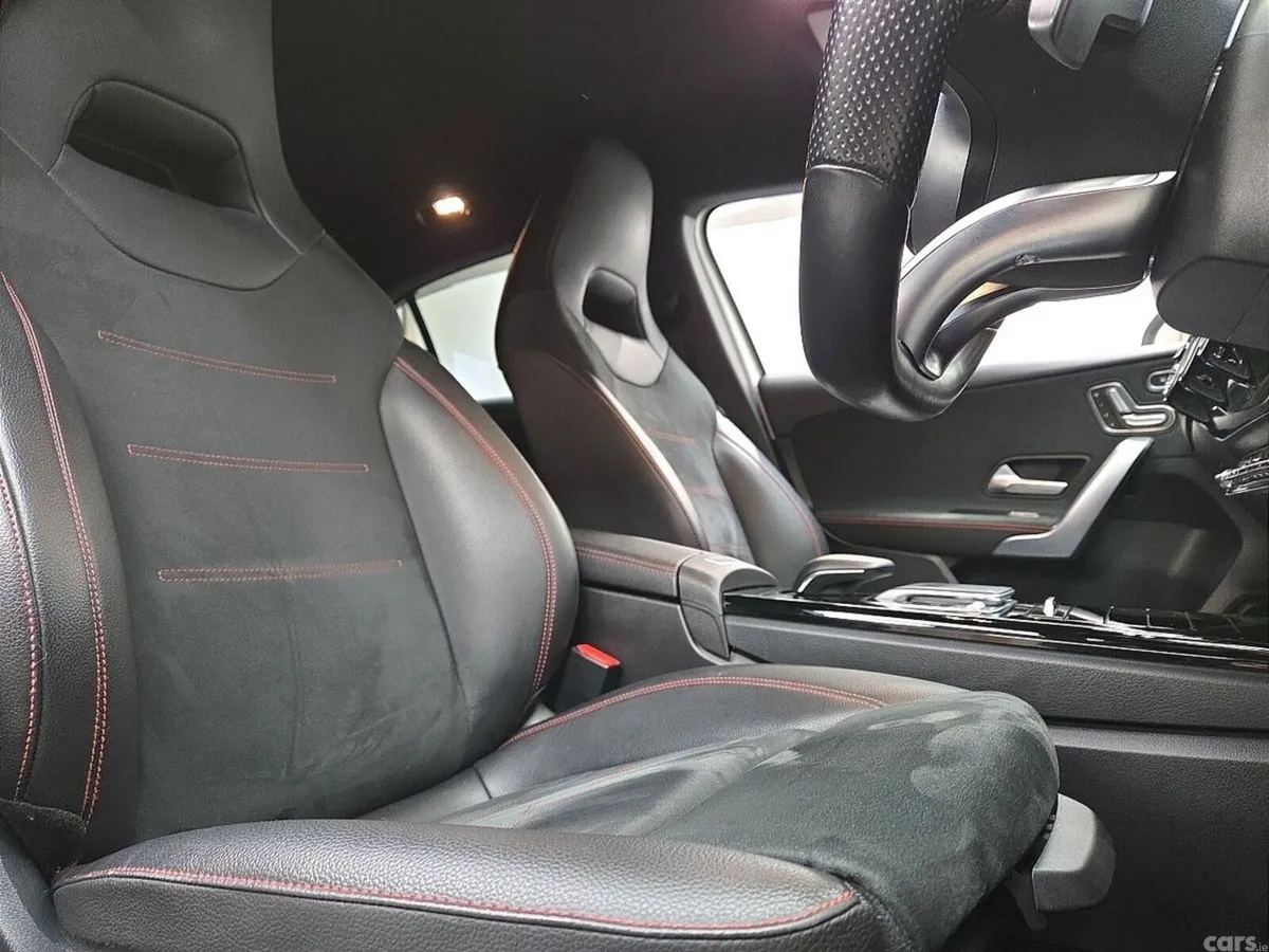 Mercedes-Benz A-Class Hatchback, Petrol, 2019, White