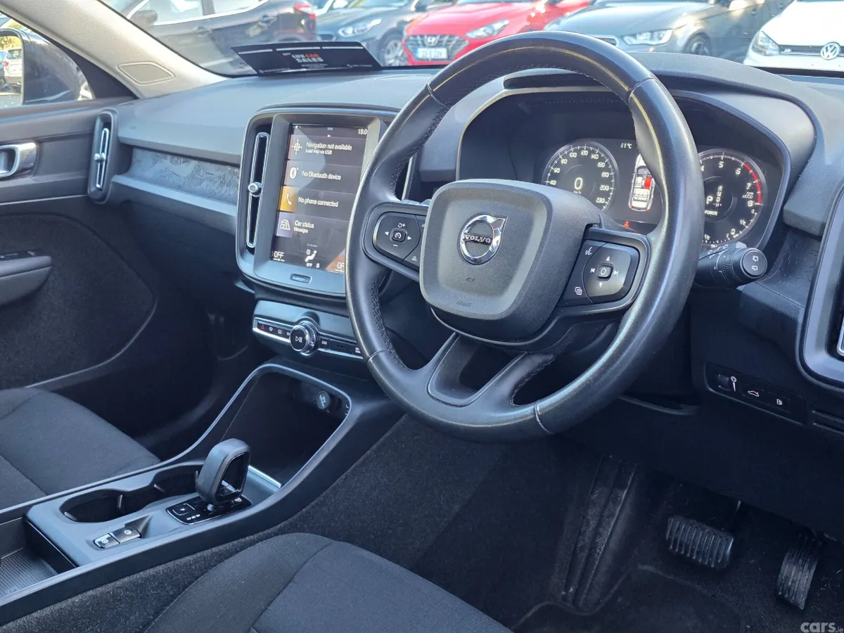 Volvo XC40 SUV, Petrol Plug-in Hybrid, 2023, Black