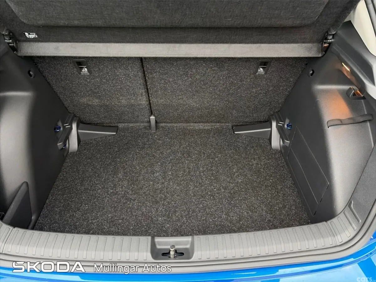 Skoda Fabia Hatchback, Petrol, 2026, Blue