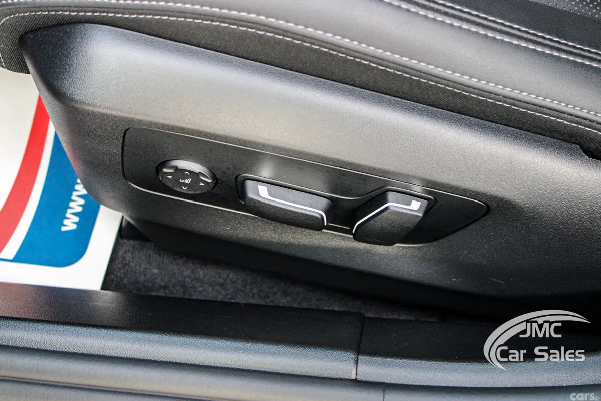 BMW 5-Series Estate, Petrol Plug-in Hybrid, 2025, Black