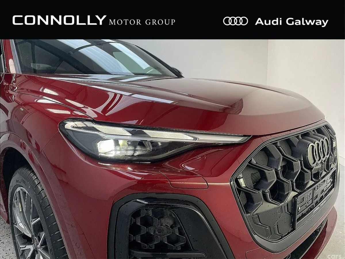 Audi Q5 SUV, Petrol Plug-in Hybrid, 2027, Red