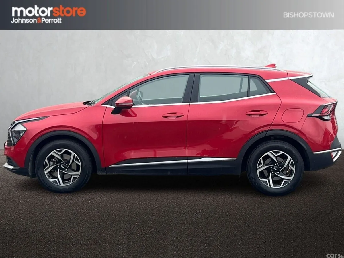 Kia Sportage SUV, Diesel Hybrid, 2023, Red
