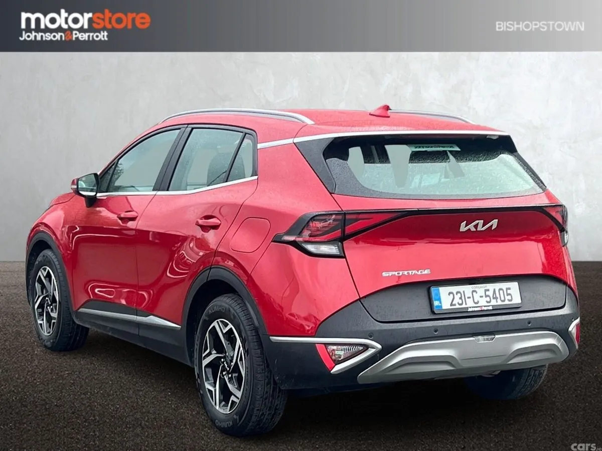 Kia Sportage SUV, Diesel Hybrid, 2023, Red