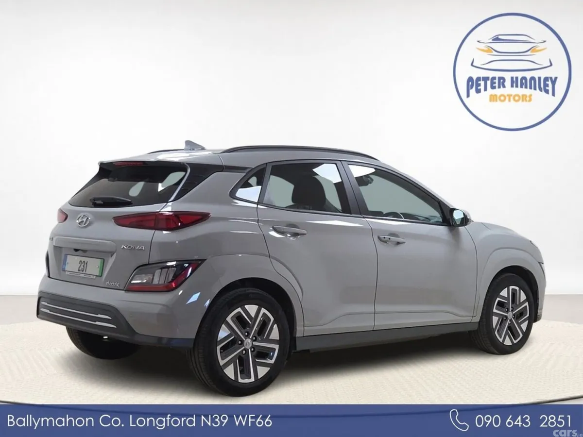 Hyundai KONA SUV, Electric, 2023, Grey