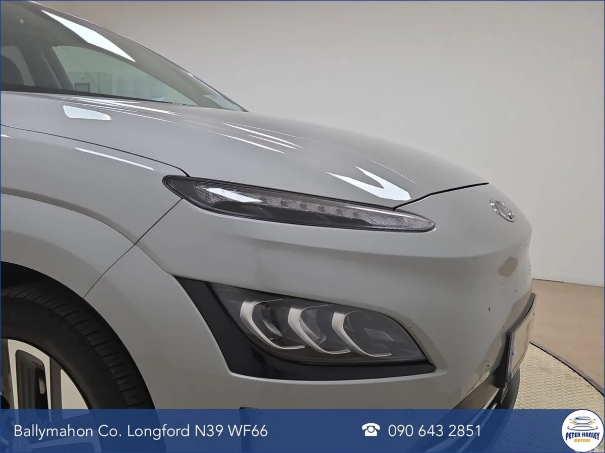 Hyundai KONA SUV, Electric, 2023, Grey
