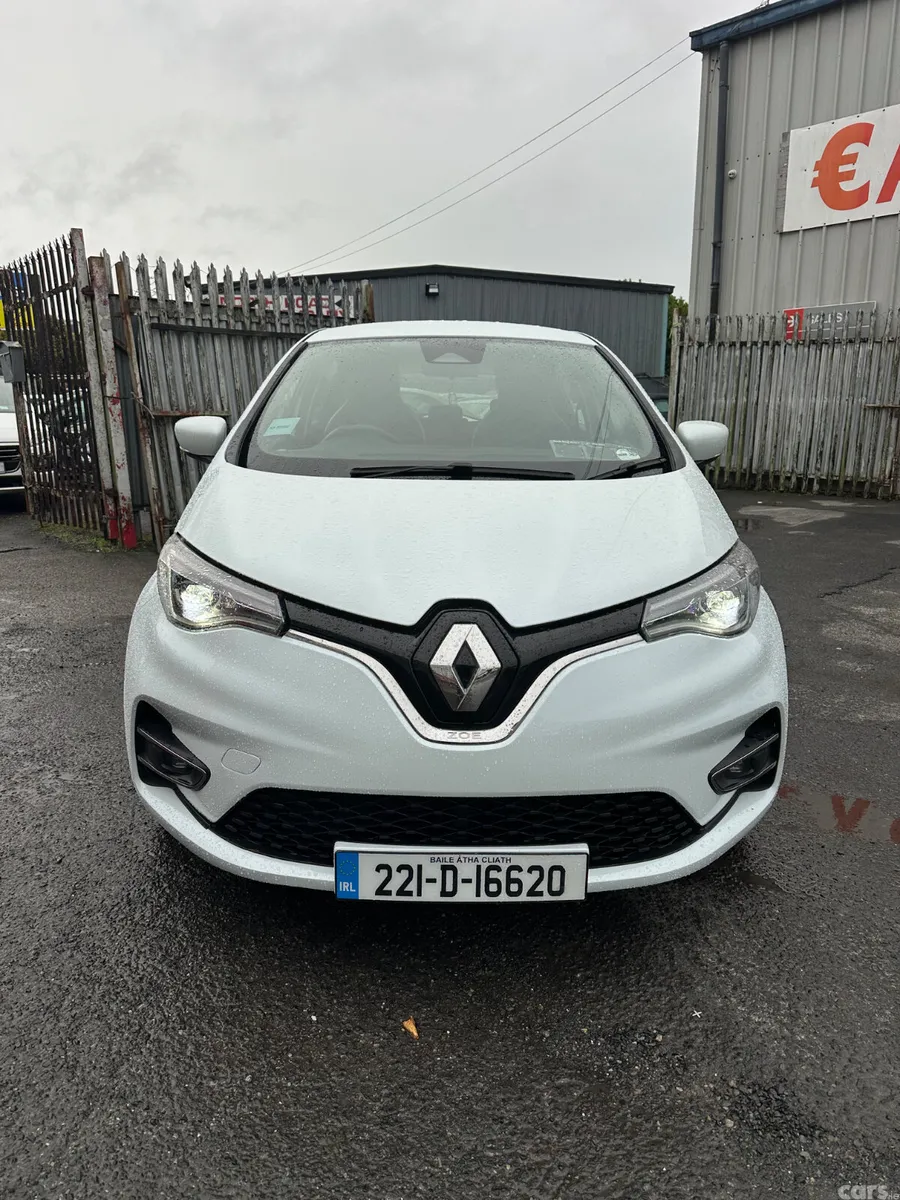 Renault Zoe Hatchback, Electric, 2022, White