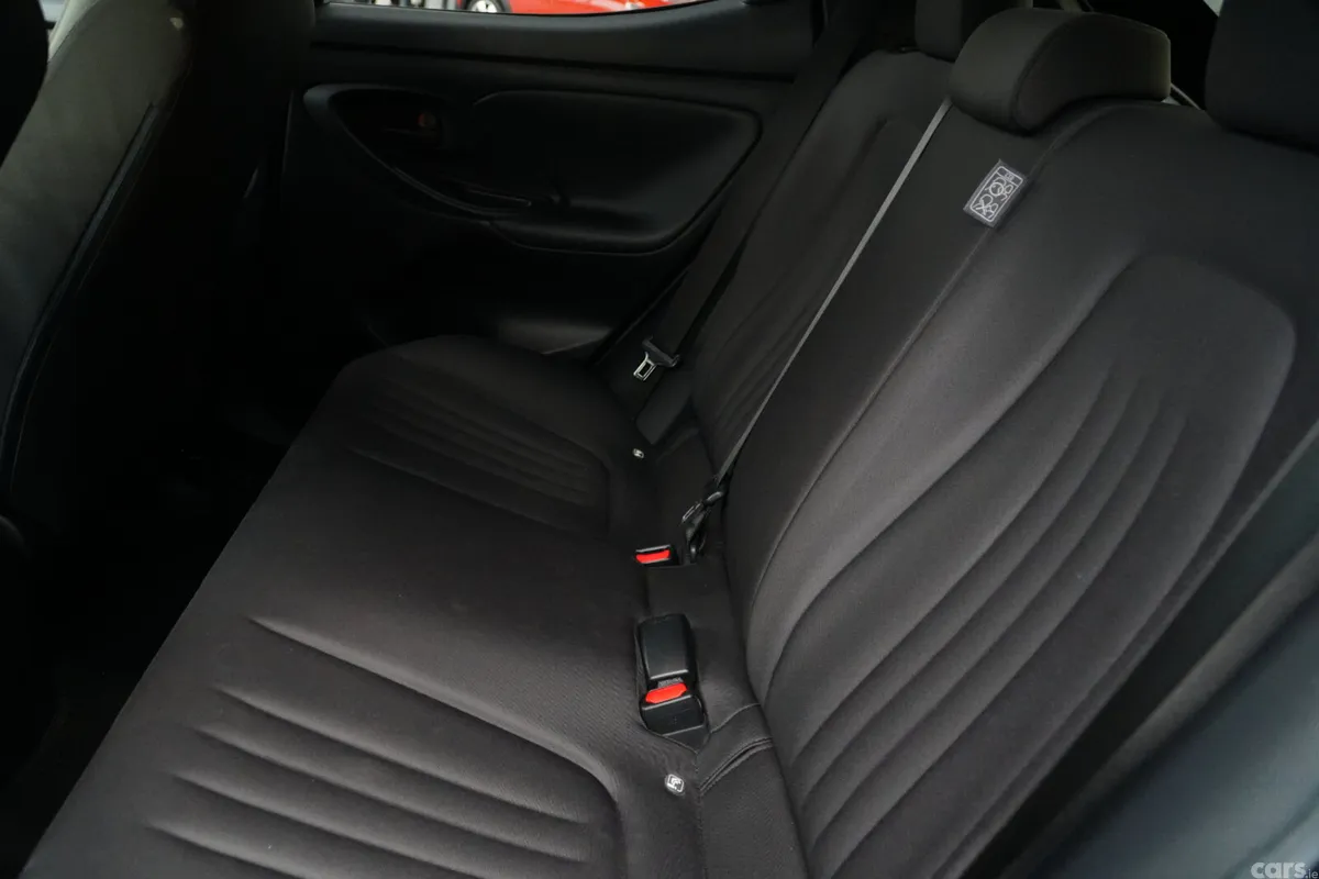 Toyota Yaris Hatchback, Petrol, 2021, Black