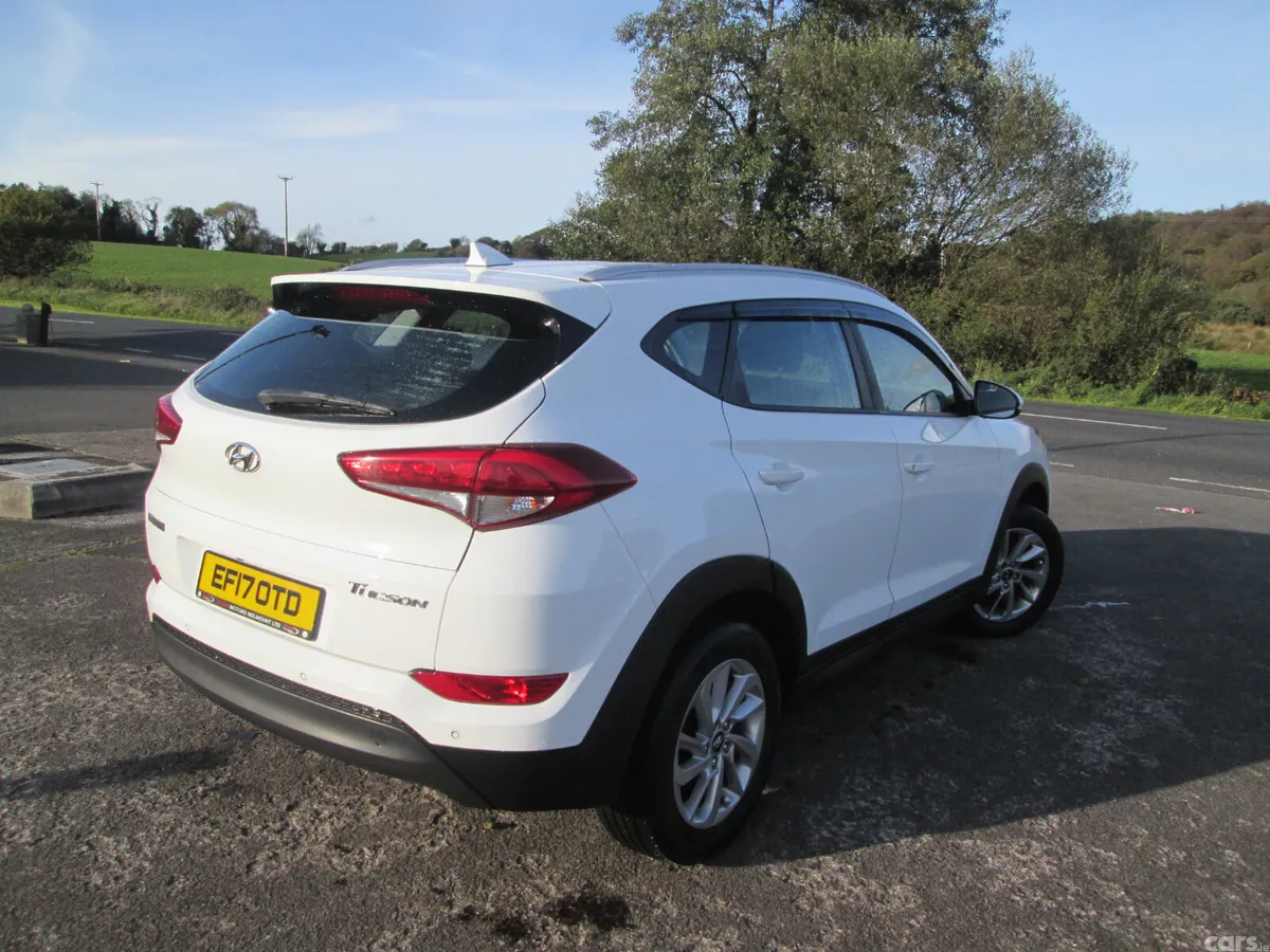 Hyundai Tucson SUV, Petrol, 2017, White
