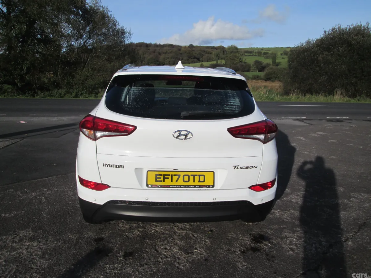 Hyundai Tucson SUV, Petrol, 2017, White