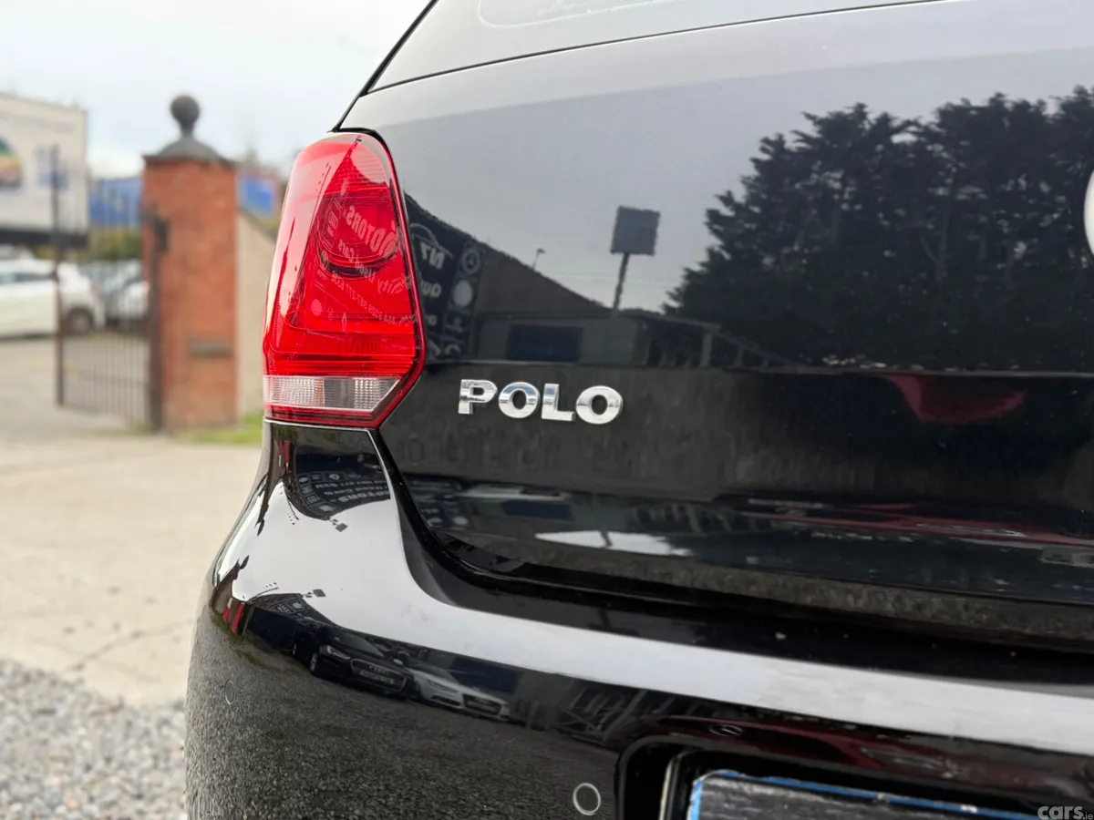 Volkswagen Polo Hatchback, Petrol, 2012, Black