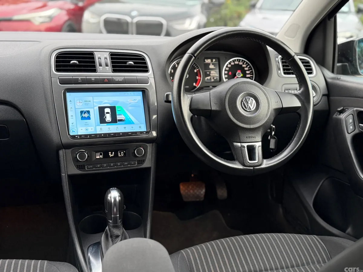 Volkswagen Polo Hatchback, Petrol, 2012, Black
