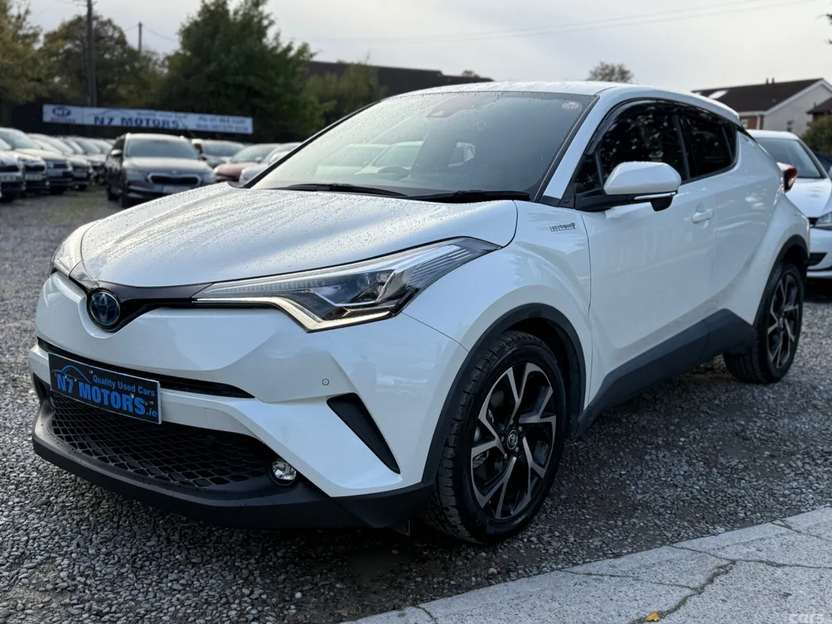 Toyota C-HR SUV, Petrol Hybrid, 2018, White