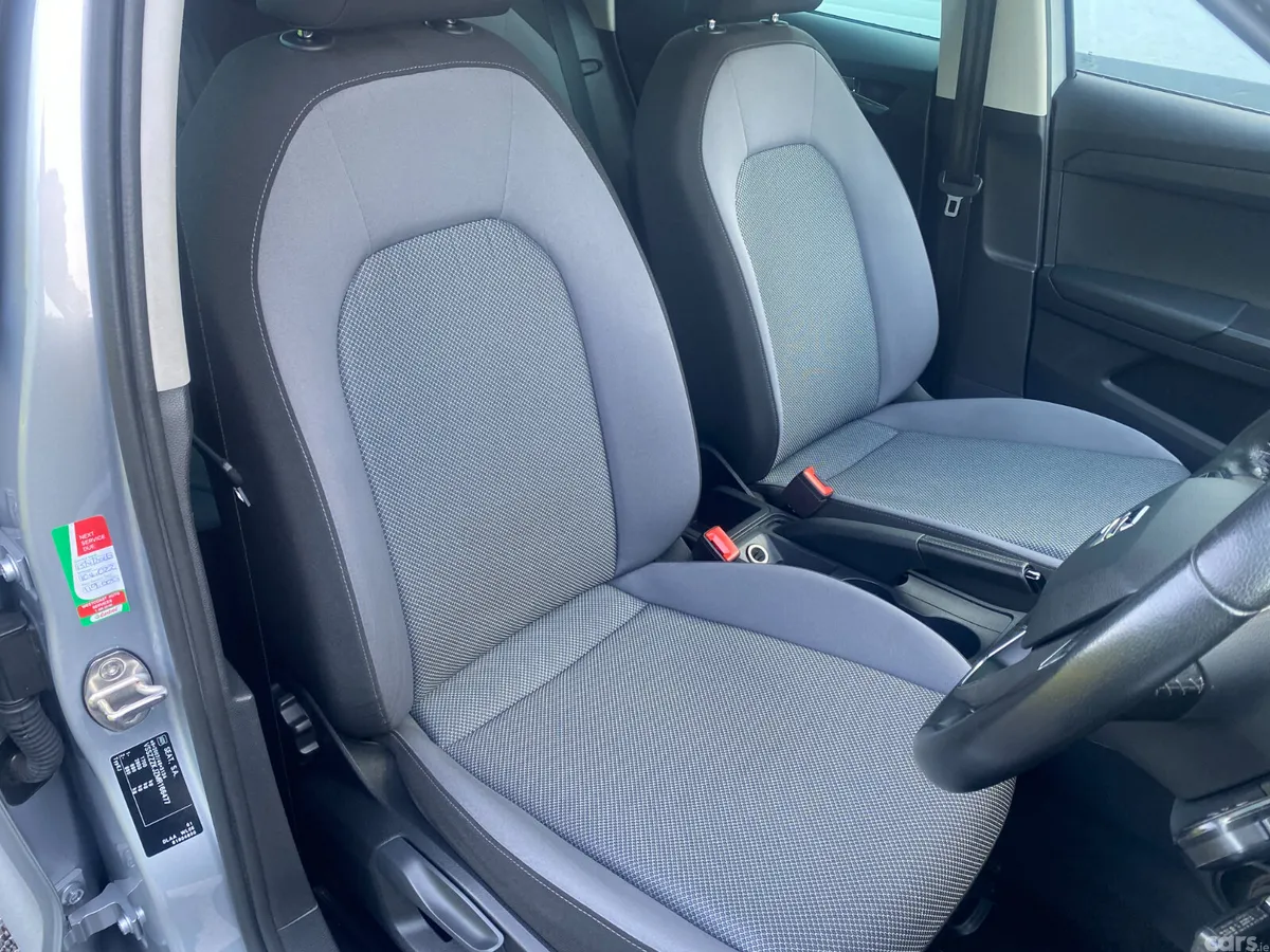 SEAT Arona SUV, Petrol, 2021, Grey