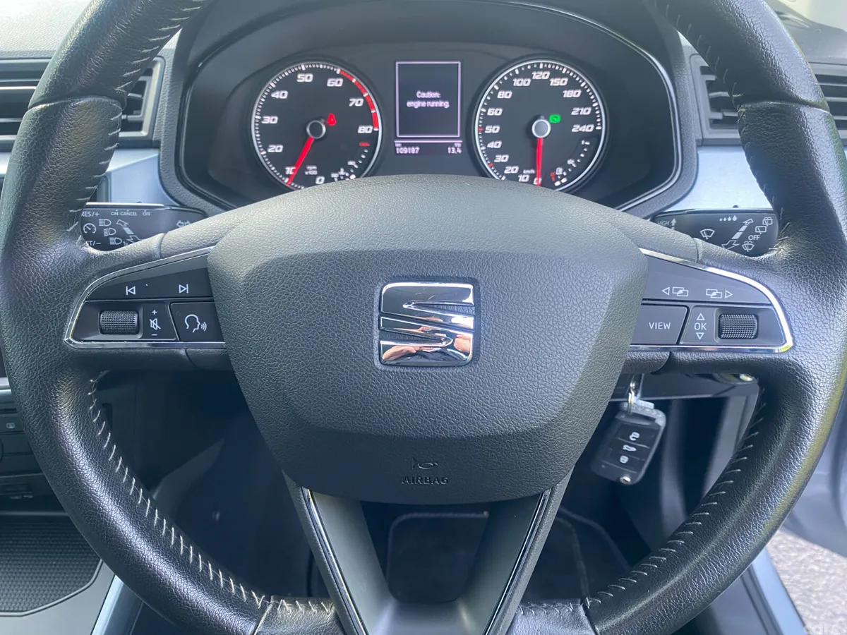 SEAT Arona SUV, Petrol, 2021, Grey
