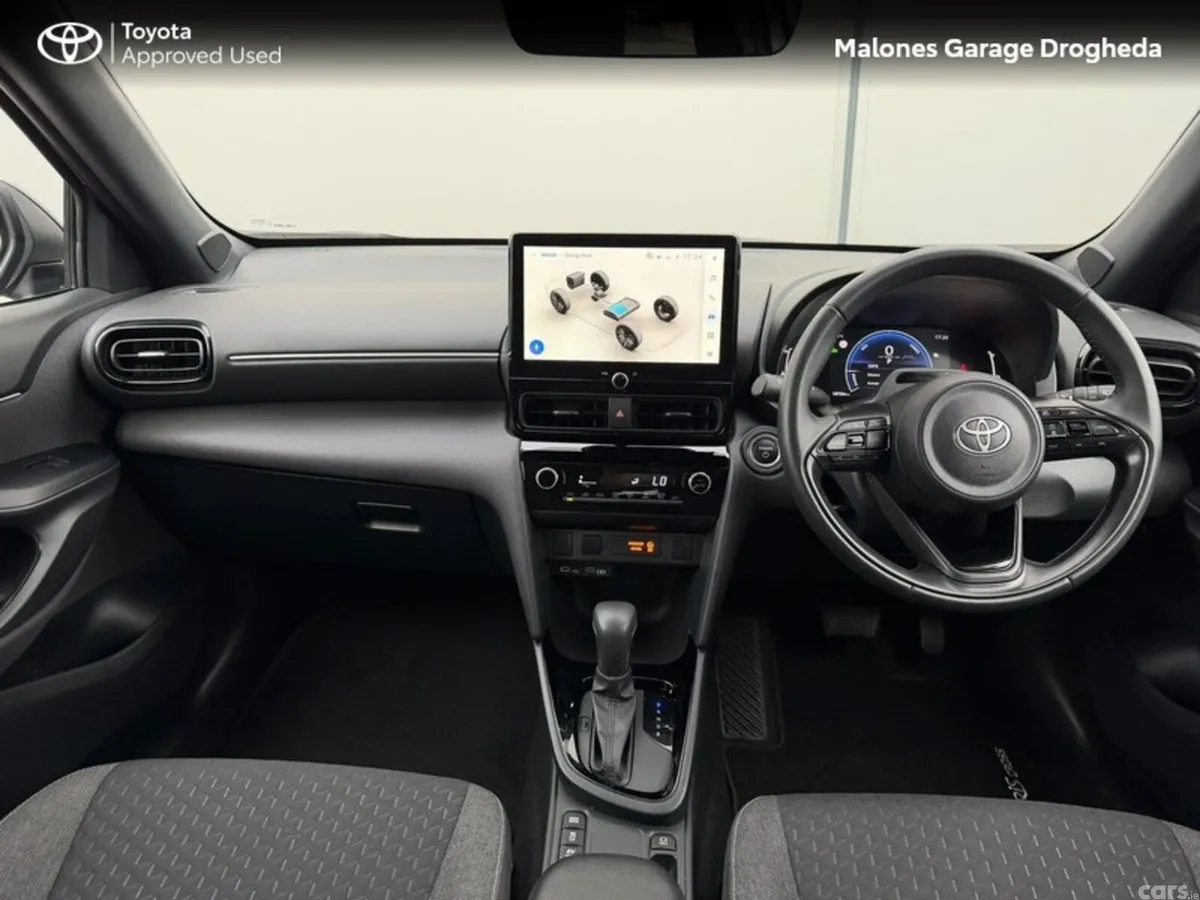 Toyota Yaris Cross Hatchback, Petrol Hybrid, 2026, Grey