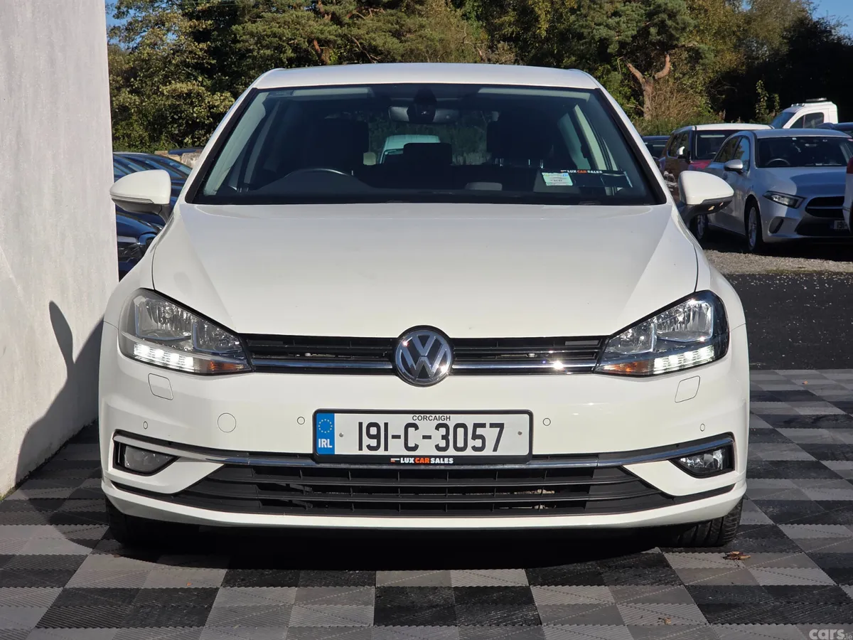 Volkswagen Golf Hatchback, Petrol, 2019, White