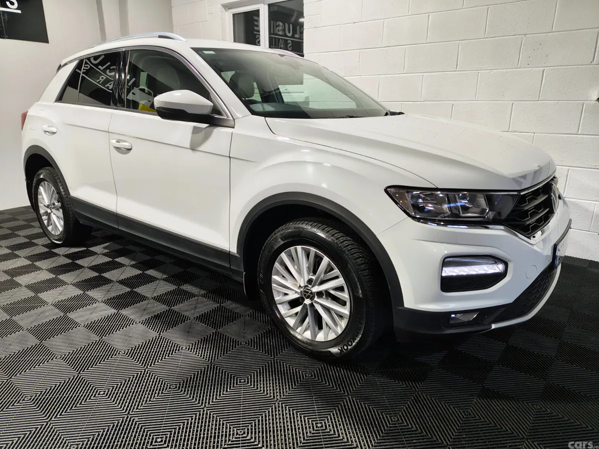 Volkswagen T-Roc SUV, Petrol, 2022, White