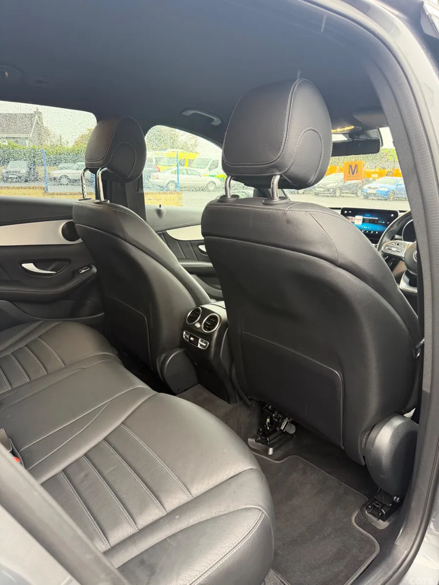 Mercedes-Benz 220 SUV, Diesel, 2022, Grey