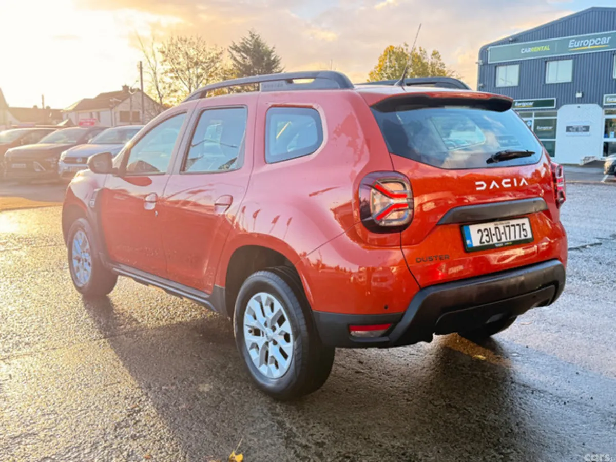 Dacia Duster SUV, Diesel, 2023, Orange