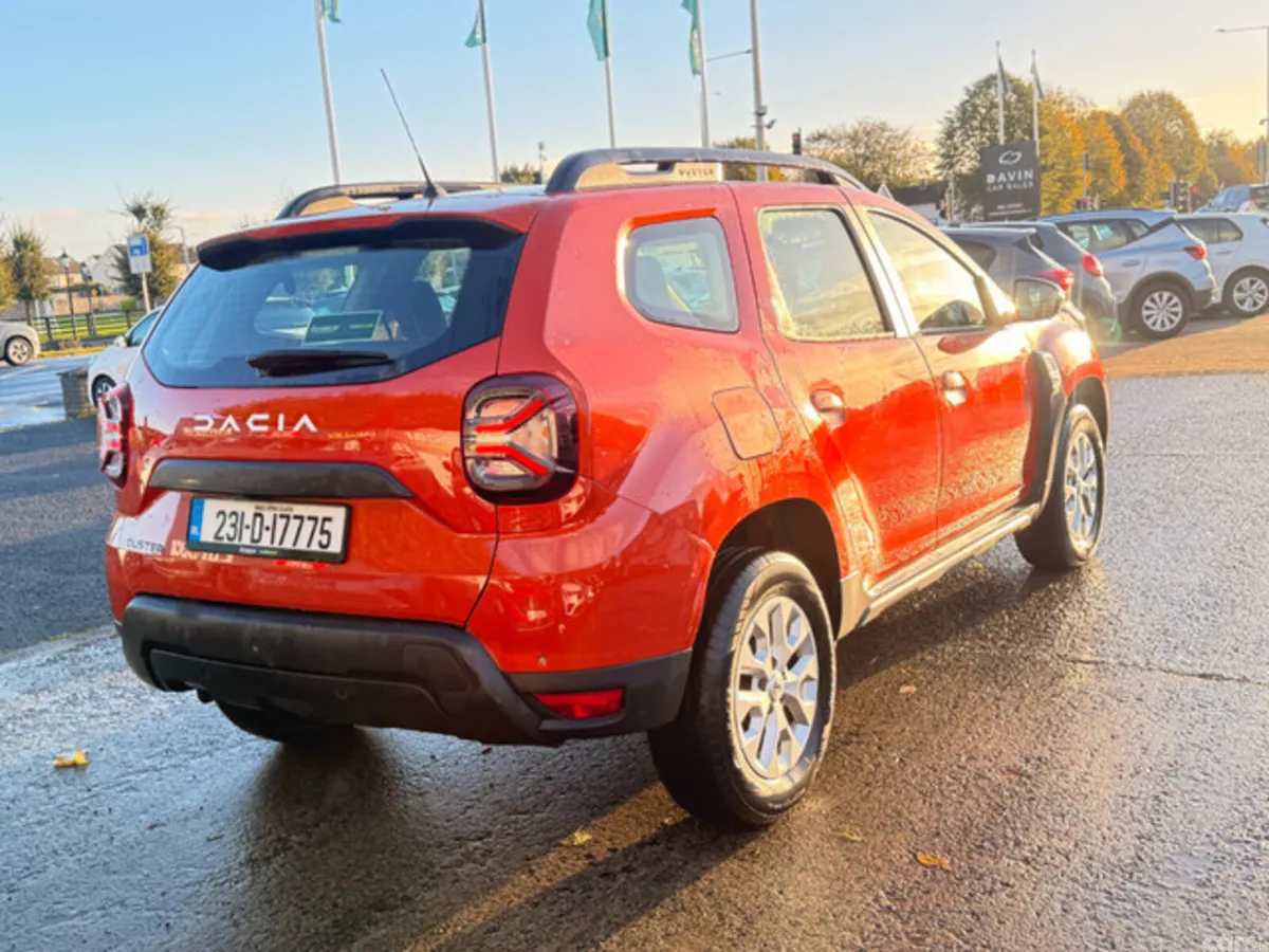 Dacia Duster SUV, Diesel, 2023, Orange