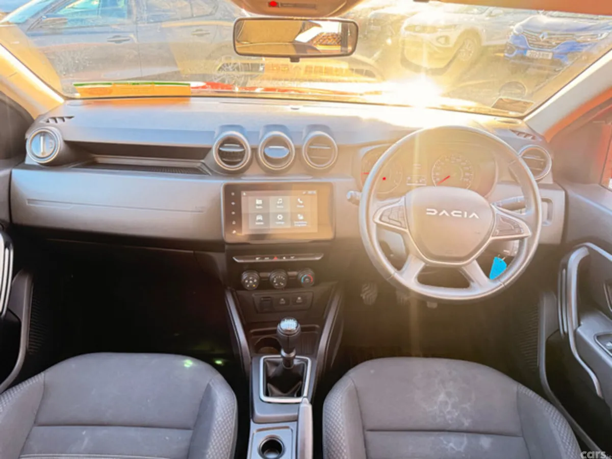 Dacia Duster SUV, Diesel, 2023, Orange