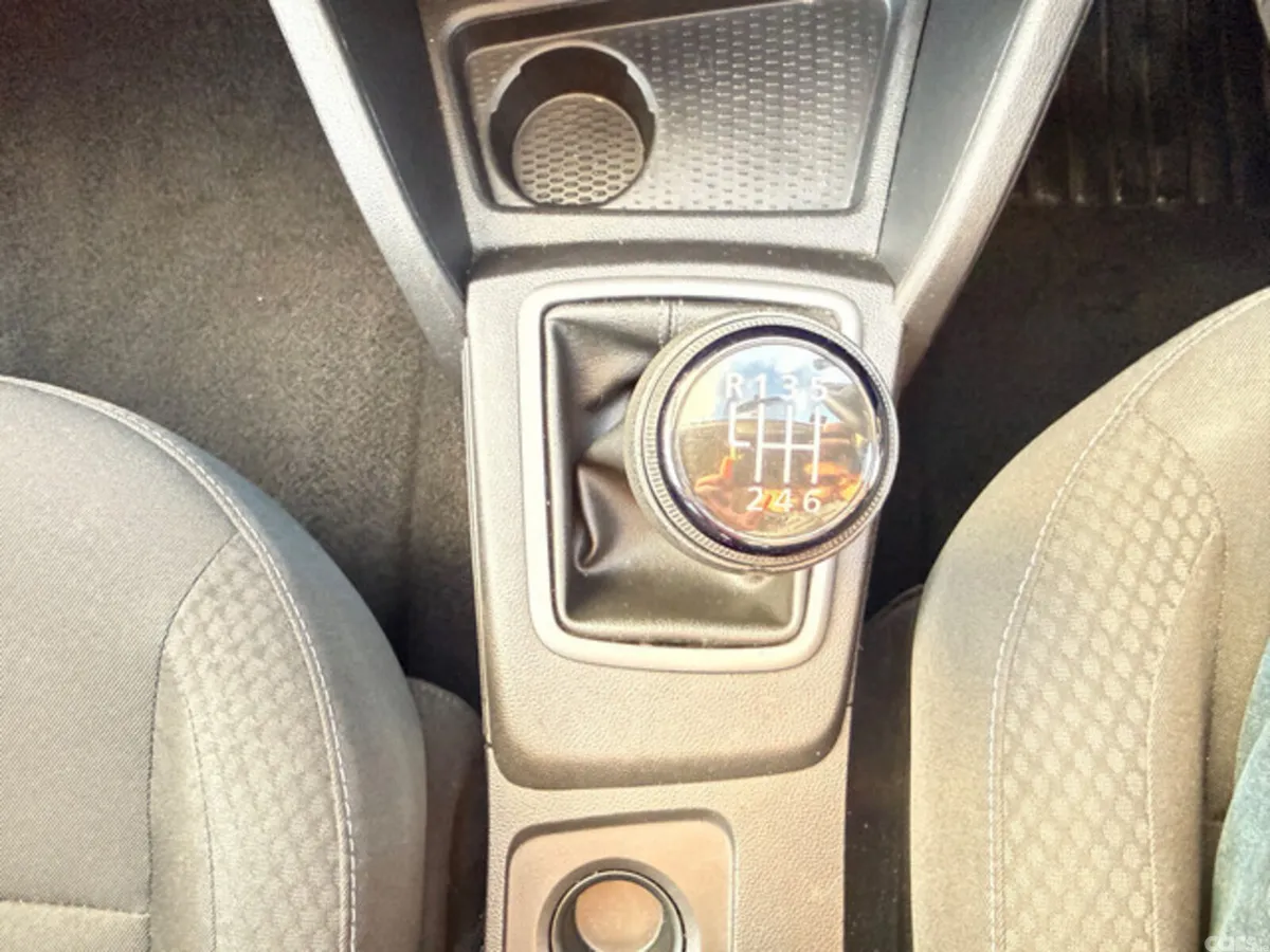 Dacia Duster SUV, Diesel, 2023, Orange