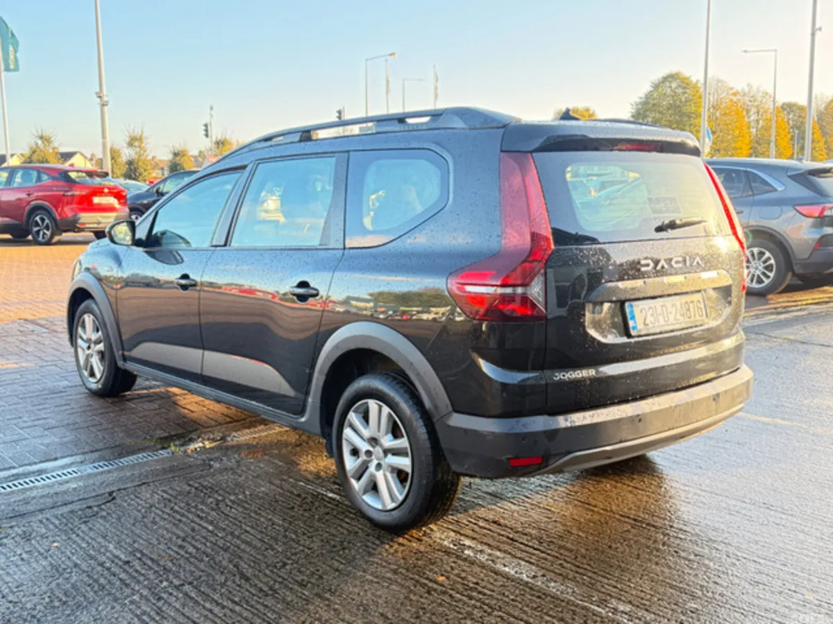Dacia Jogger MPV, Petrol, 2023, Black