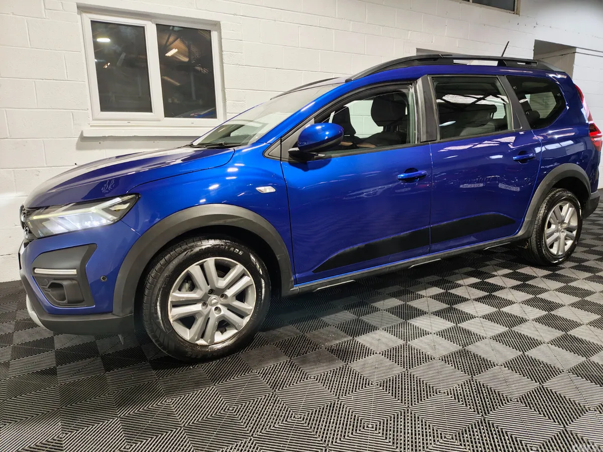 Dacia Jogger MPV, Petrol, 2022, Blue